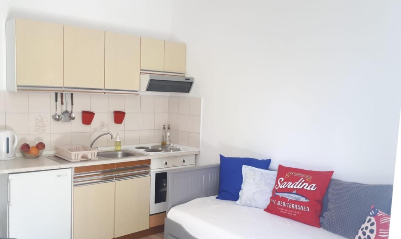 Marina Apartments Kaštela Exteriör bild